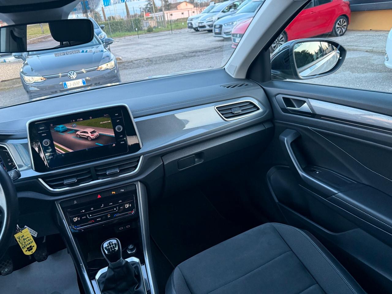 " DA VETRINA " Volkswagen T-Roc 2.0 TDI Style