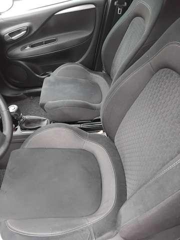 Fiat Punto Punto III 2012 5p 1.2 Lounge E6