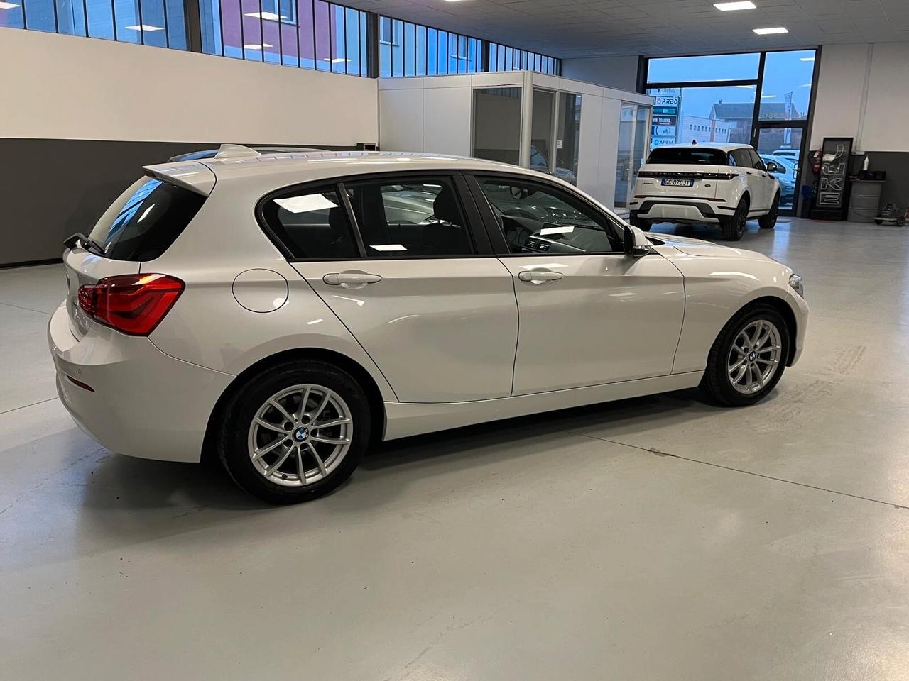 Bmw 118 118d 5p. Business