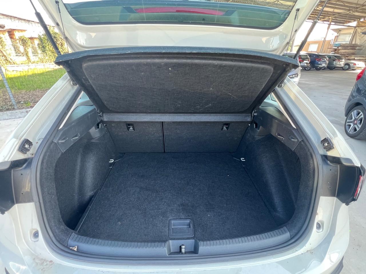 Volkswagen Taigo 1.0 TSI 110 CV Life