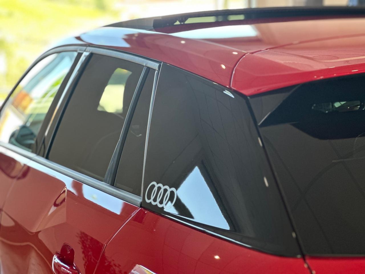 Audi Q2 35 TFSI Identity Black S-Line plus