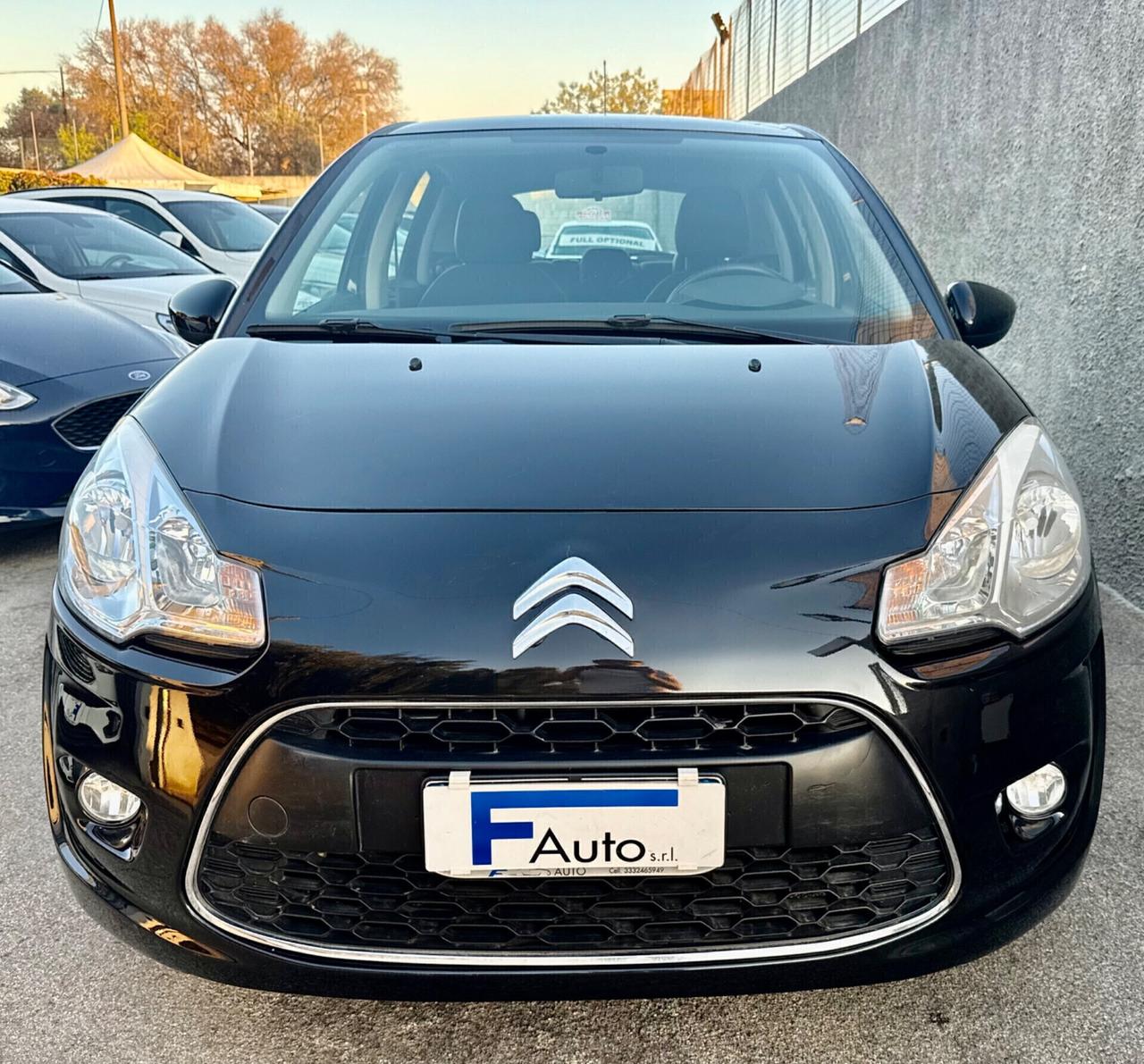 Citroen C3 1.4 HDi 70Cv,**86.465km**,clima,radio,ecc.
