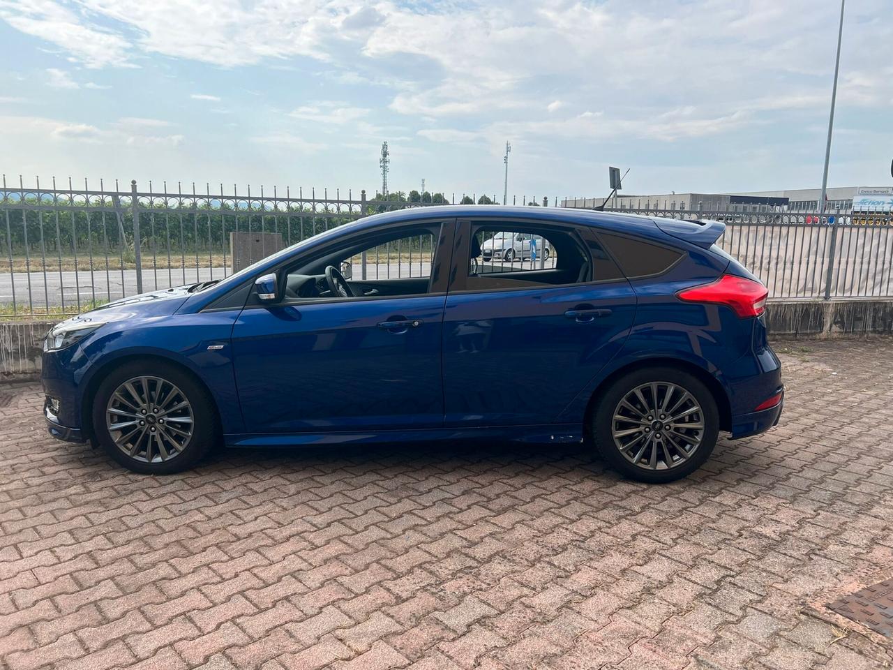 Ford Focus 1.5 TDCi 120 CV Start&Stop SW ST Line