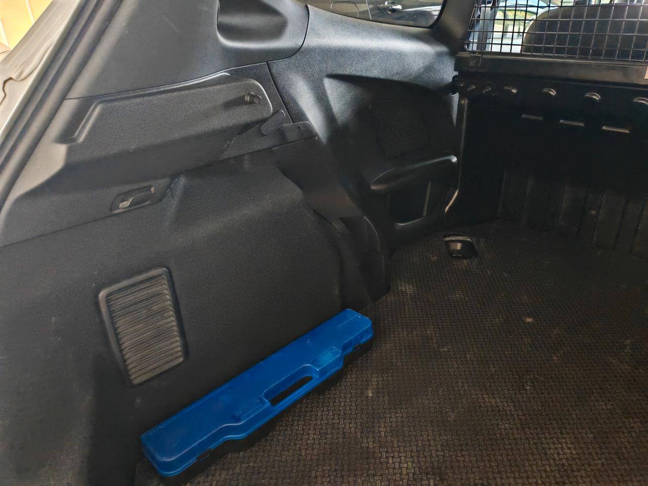 Ford Fiesta VAN hybrid 125cv Autocarro N1 2 posti uniprop