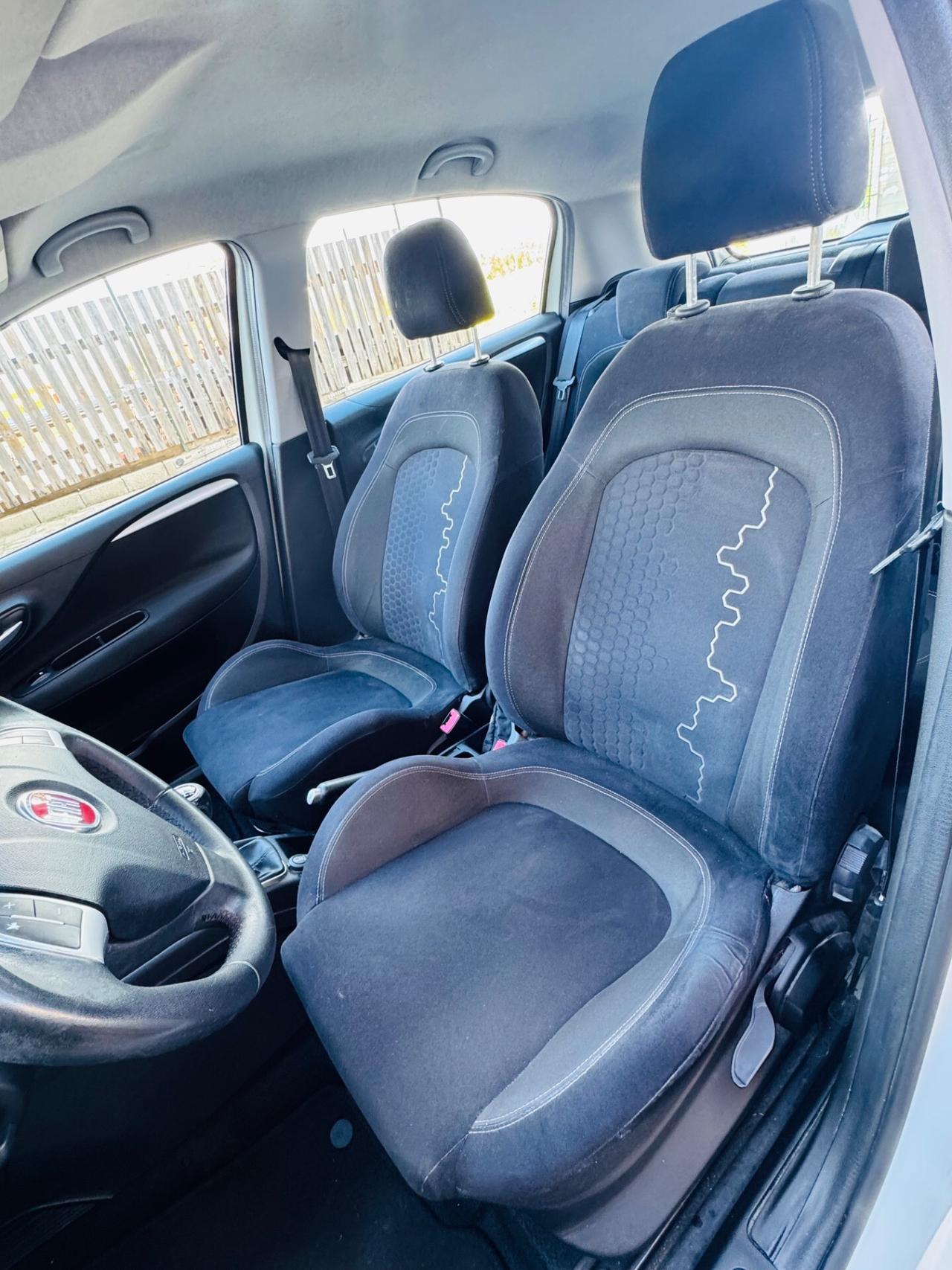 Fiat Punto 1.4 8V 5 porte Easypower Street