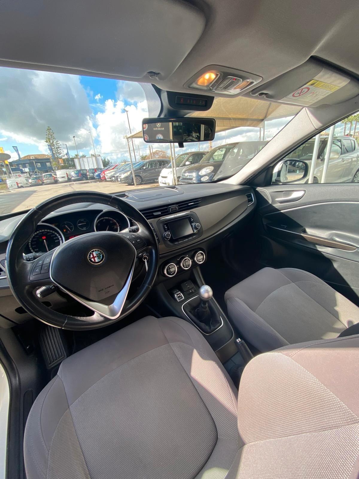 Alfa Romeo Giulietta 1.6 JTDm-2 105 CV Business