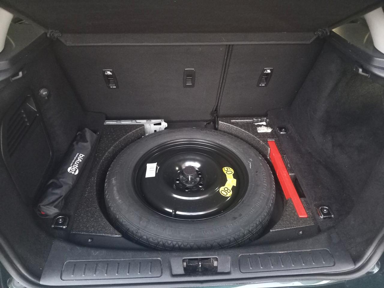 Evoque 2.0 TD4 150 CV 5p Edition LIEVEMEN. GRANDINATA QUAL PROVA
