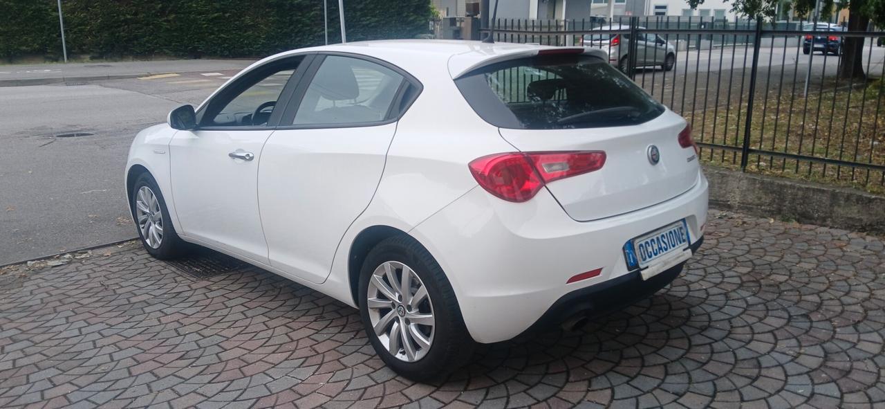 Alfa Romeo Giulietta 1.6 JTDm neopatentati euro 6