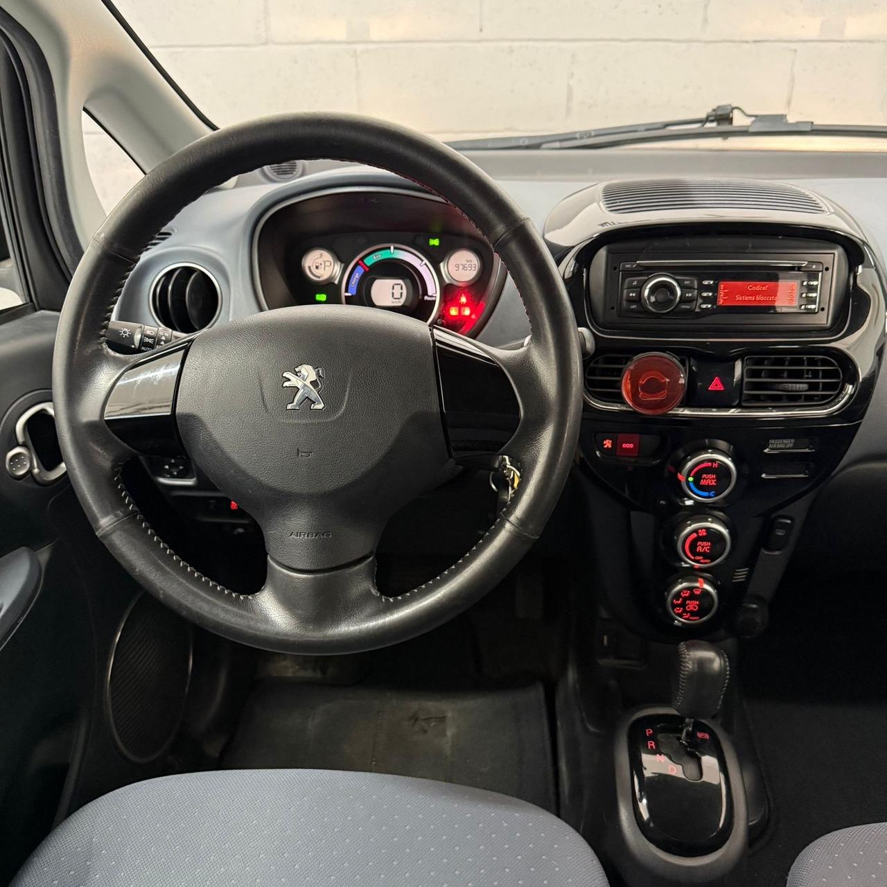 Peugeot iOn Active NEOPATENTATI TOTALMENTE ELETTRICA