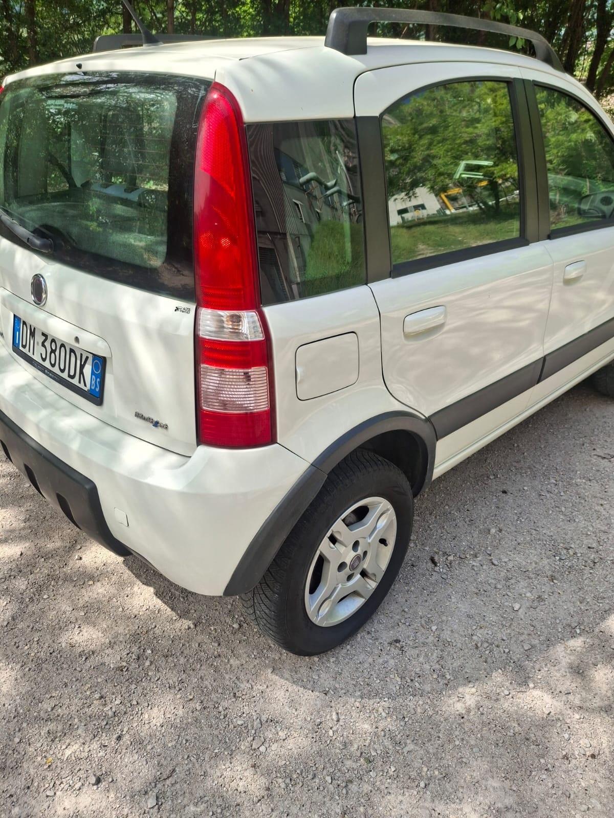Fiat Panda 1.3 MJT 16V 4x4 NEOPATENTATI