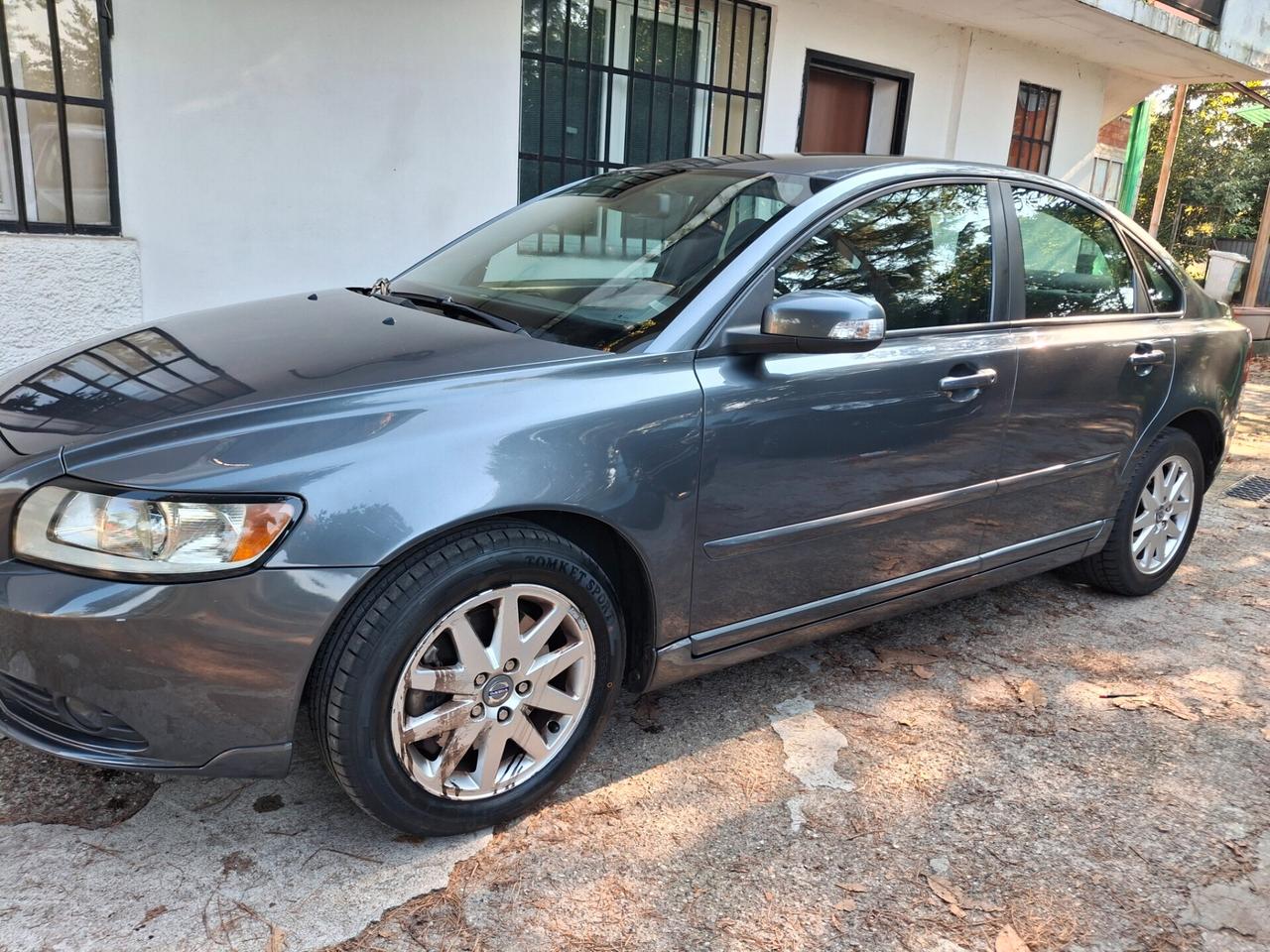 Volvo S40 2.0 D cat Summum