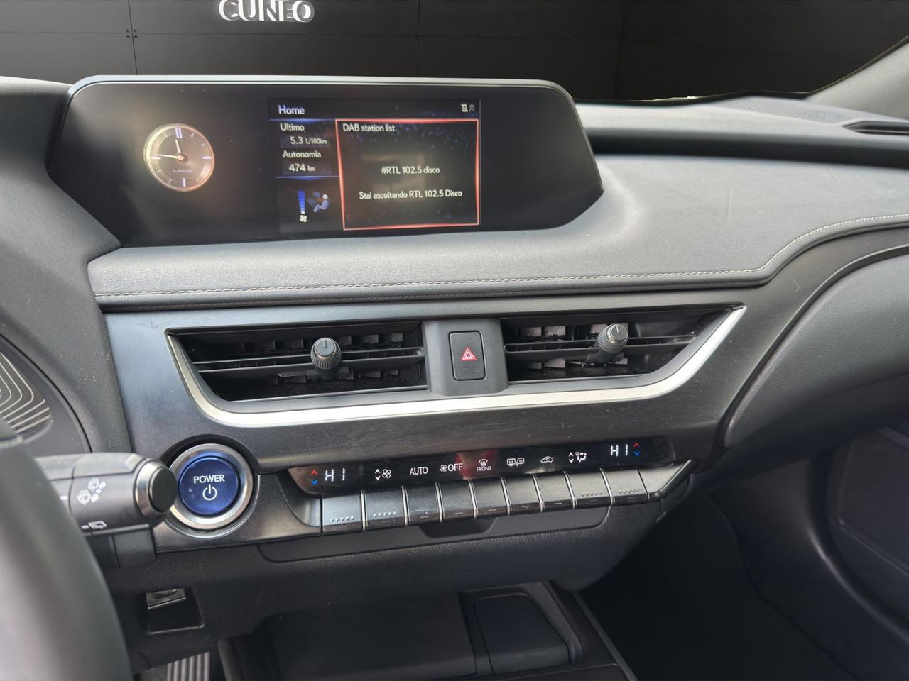 Lexus UX 250h 2.0 Executive 2wd cvt my20