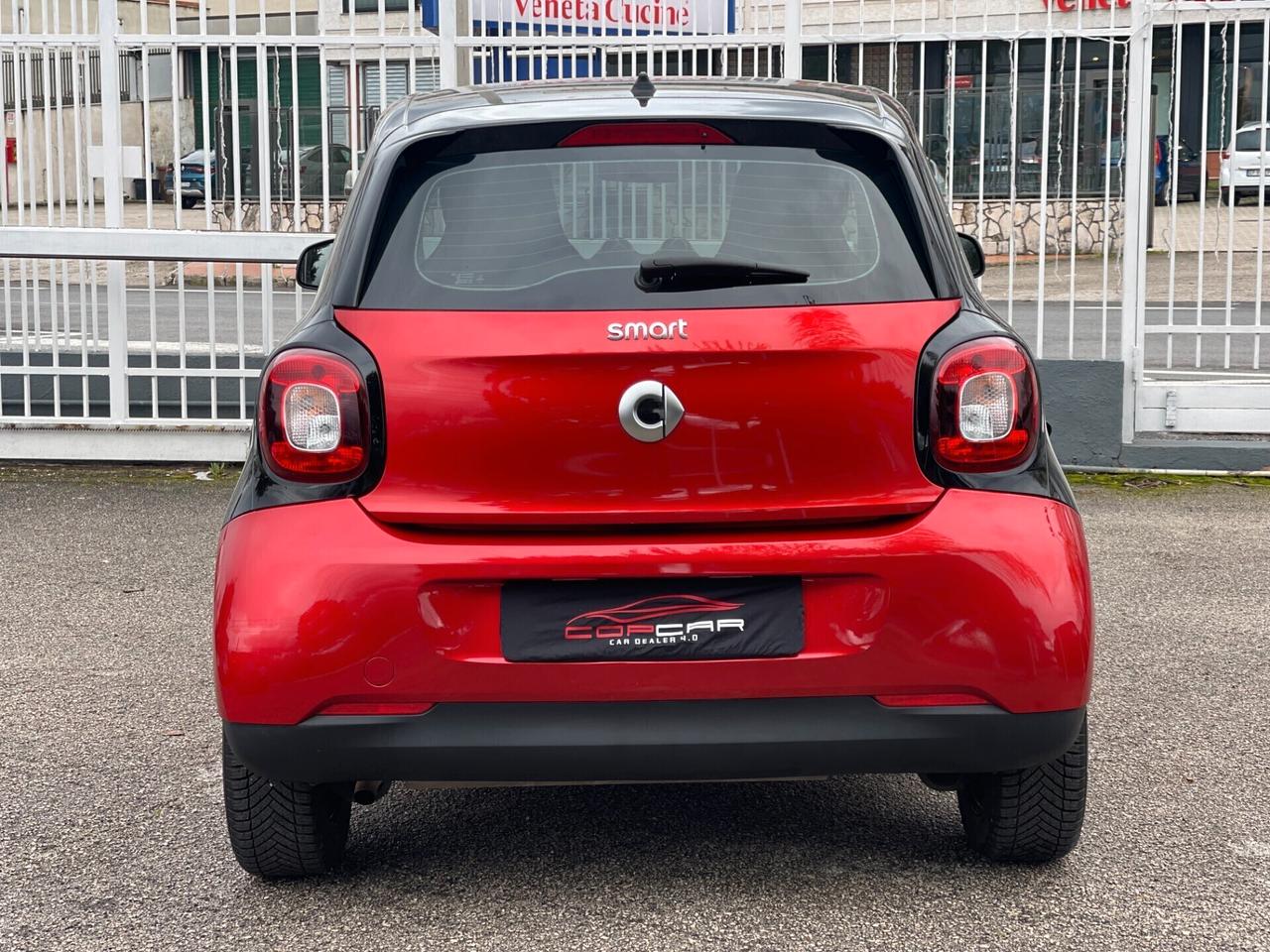 Smart ForFour 70 1.0 Passion LED 2018