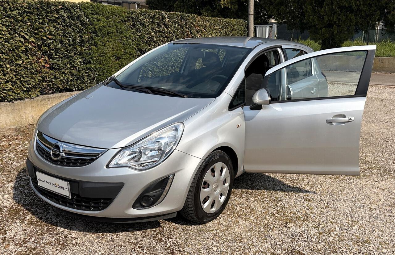 OPEL CORSA 1.2 GPL - BOMBOLA SCADE NEL 2032 - UNICO PROPRIETARIO