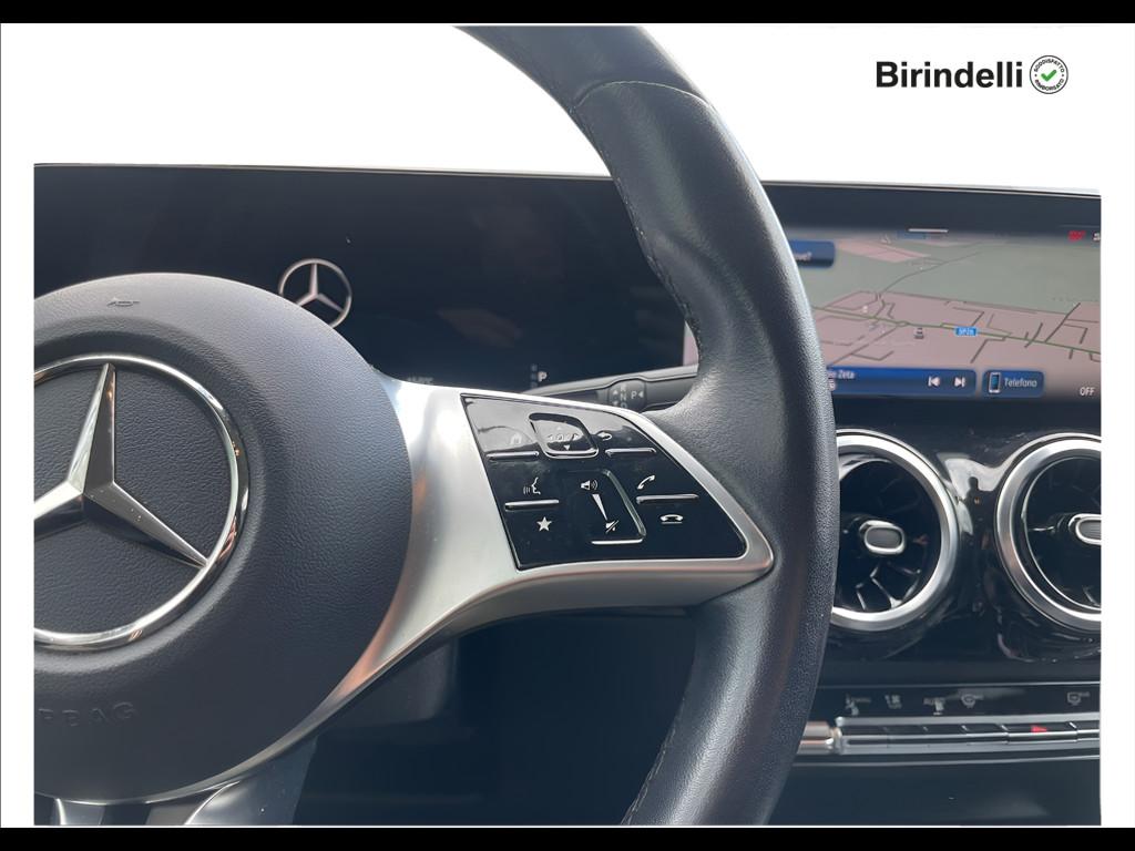 Mercedes-Benz Classe B (W247) - B 180 d Automatic Progressive Advanced
