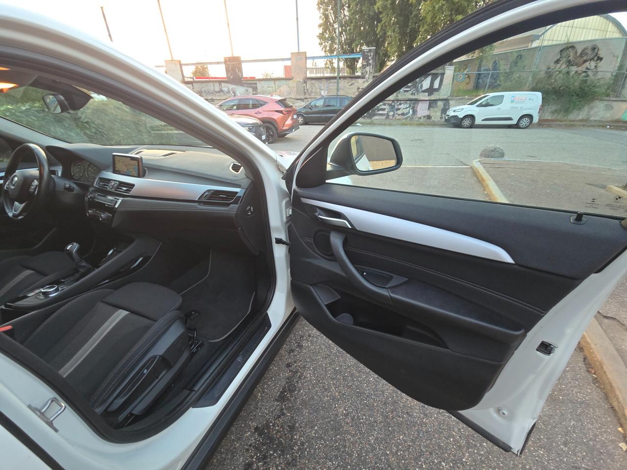 Bmw X2 16d sDrive Mesh Edition