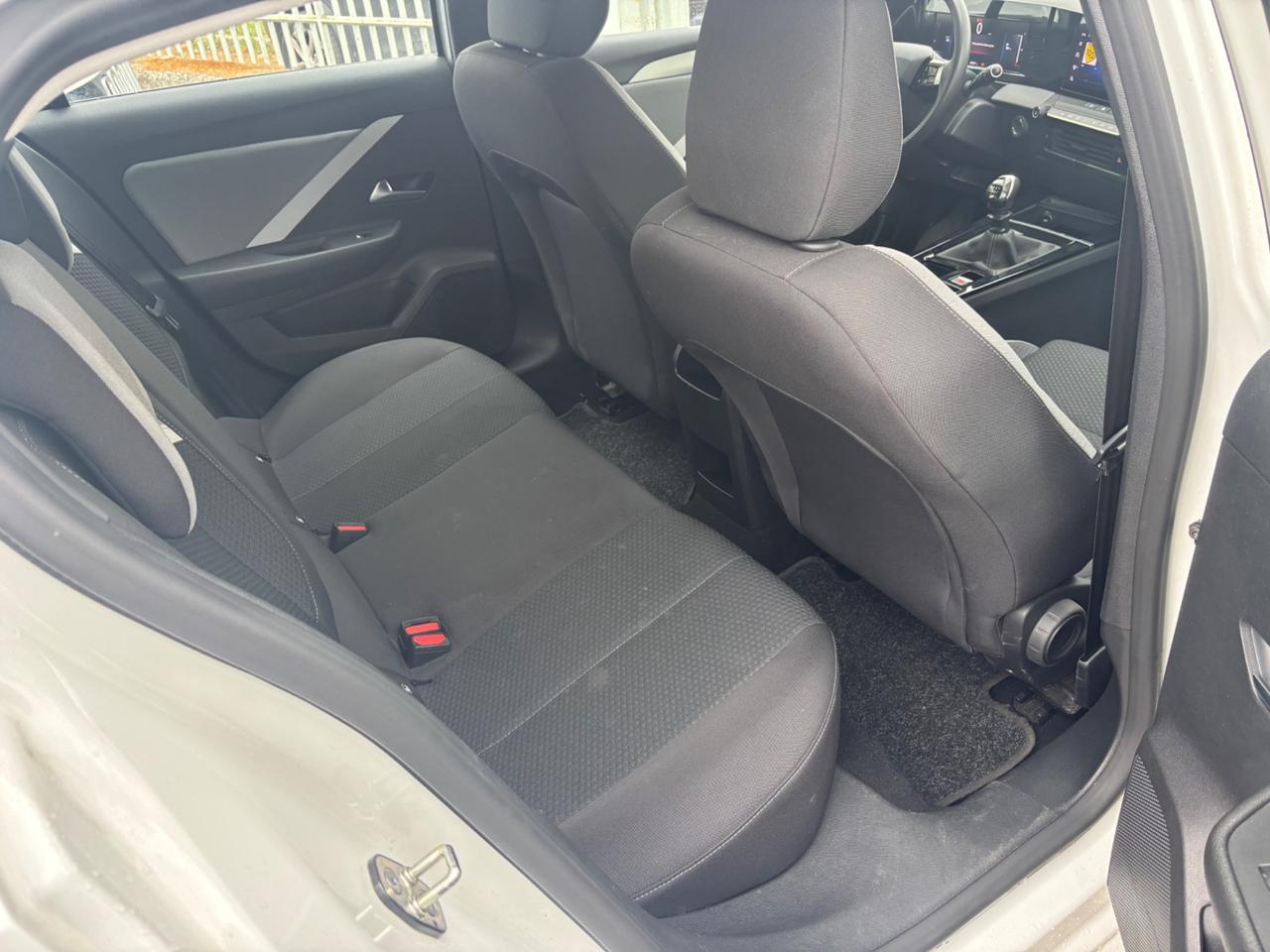 Opel Astra 1.5 Turbo Diesel 130 CV