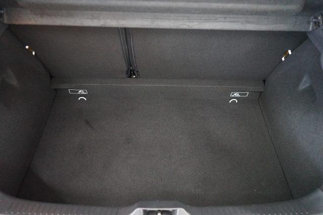 RENAULT Clio TCe 12V 90 CV GPL 5 porte Moschino Life