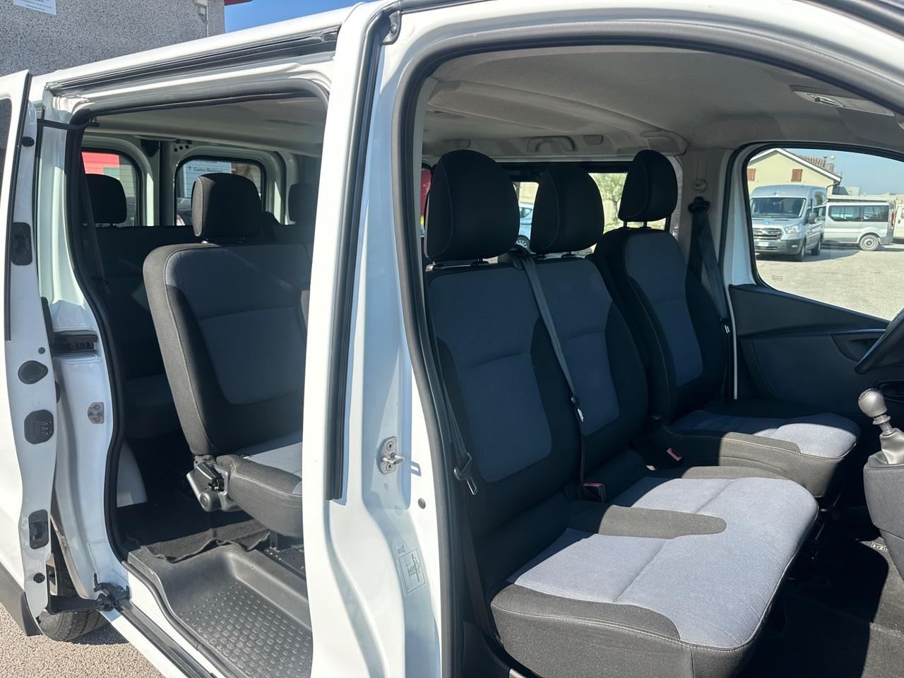 Opel Vivaro 16 Biturbo 9 posti Possibile Permuta