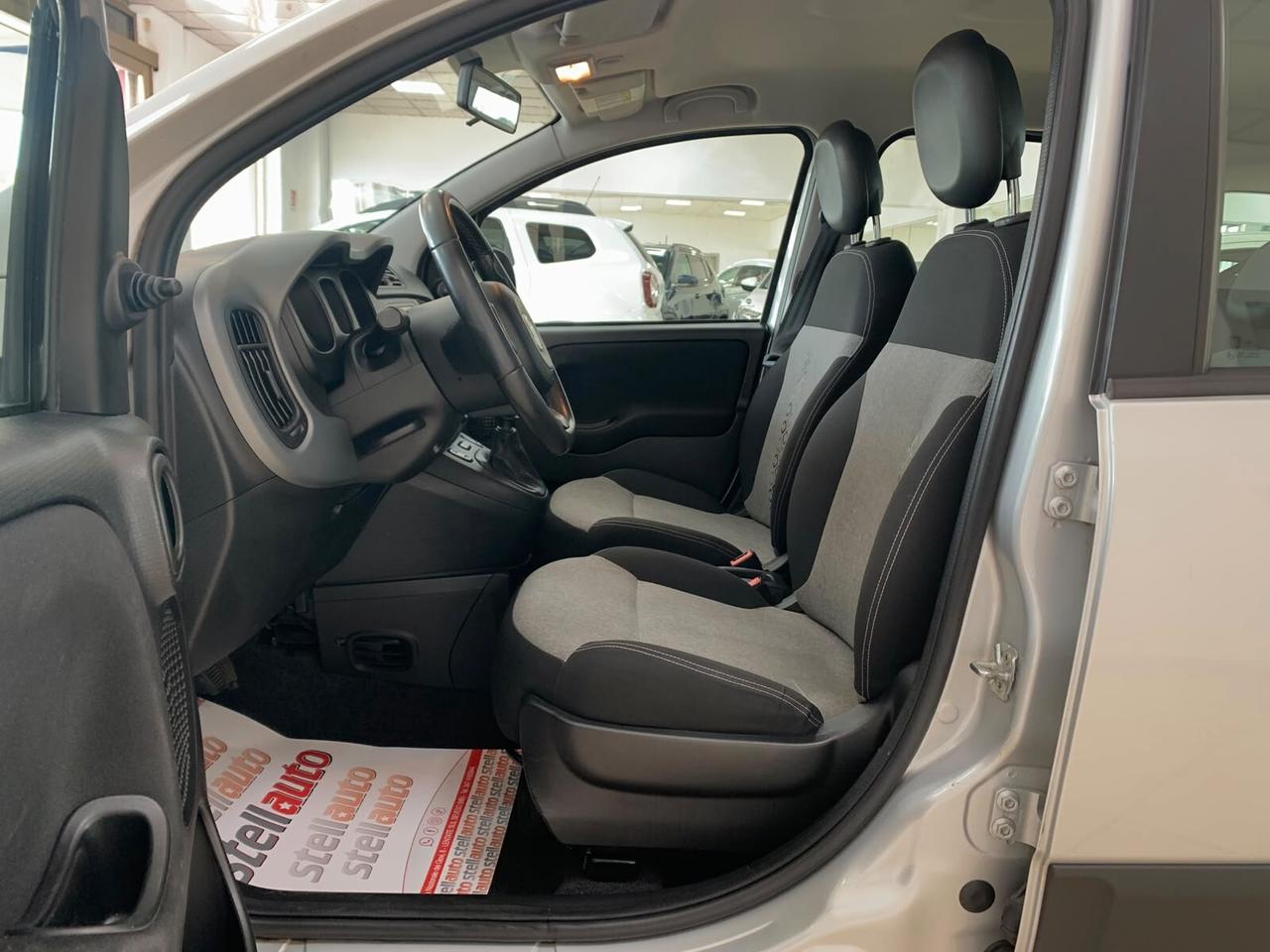 Fiat Panda 1.2 Lounge 69 CV