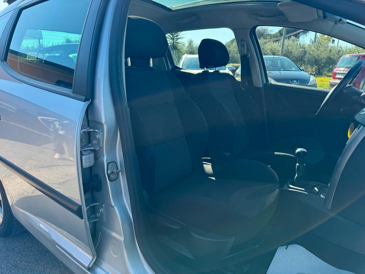 Peugeot 207 1.6 HDi 110CV SW XS Ciel 2007