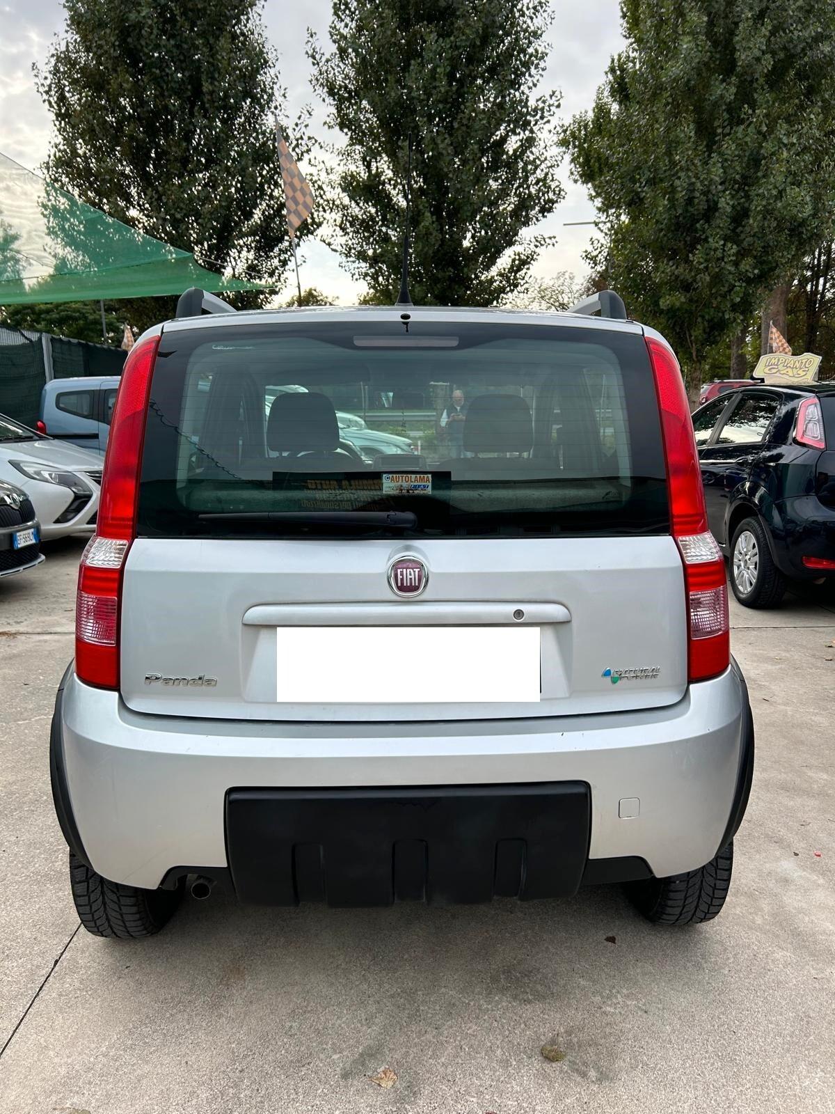 Fiat Panda 1.2 Climbing Natural Power ok neo patentati
