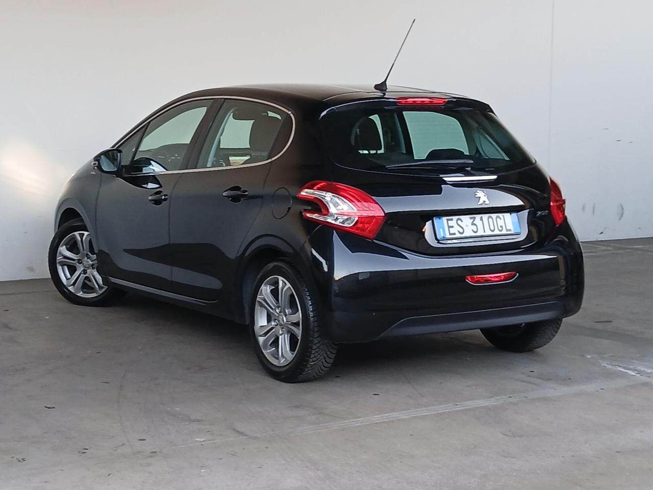 Peugeot 208 1.2 VTi 82 CV 5 porte Limited