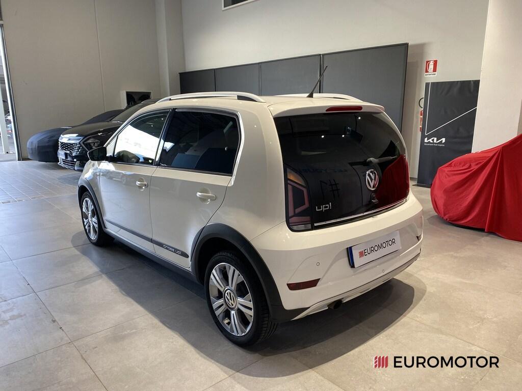 Volkswagen up! 1.0 Cross !