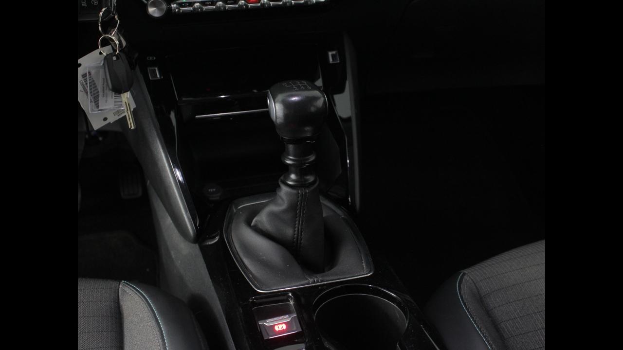 PEUGEOT 2008 II 2020 - 2008 1.2 puretech Allure s&s 100cv