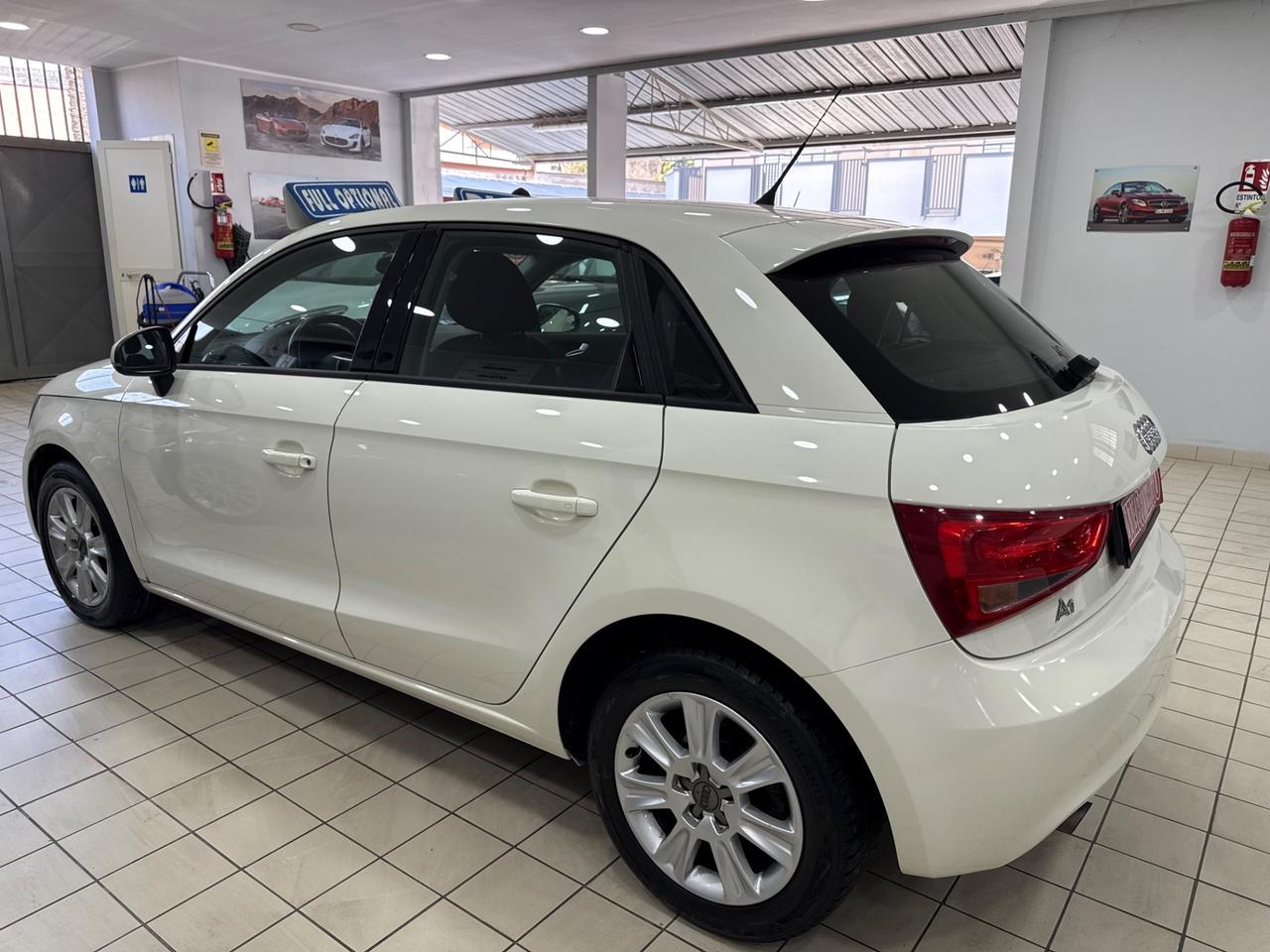 Audi A1 1.6 tdi 5P 2014 nuova full optional
