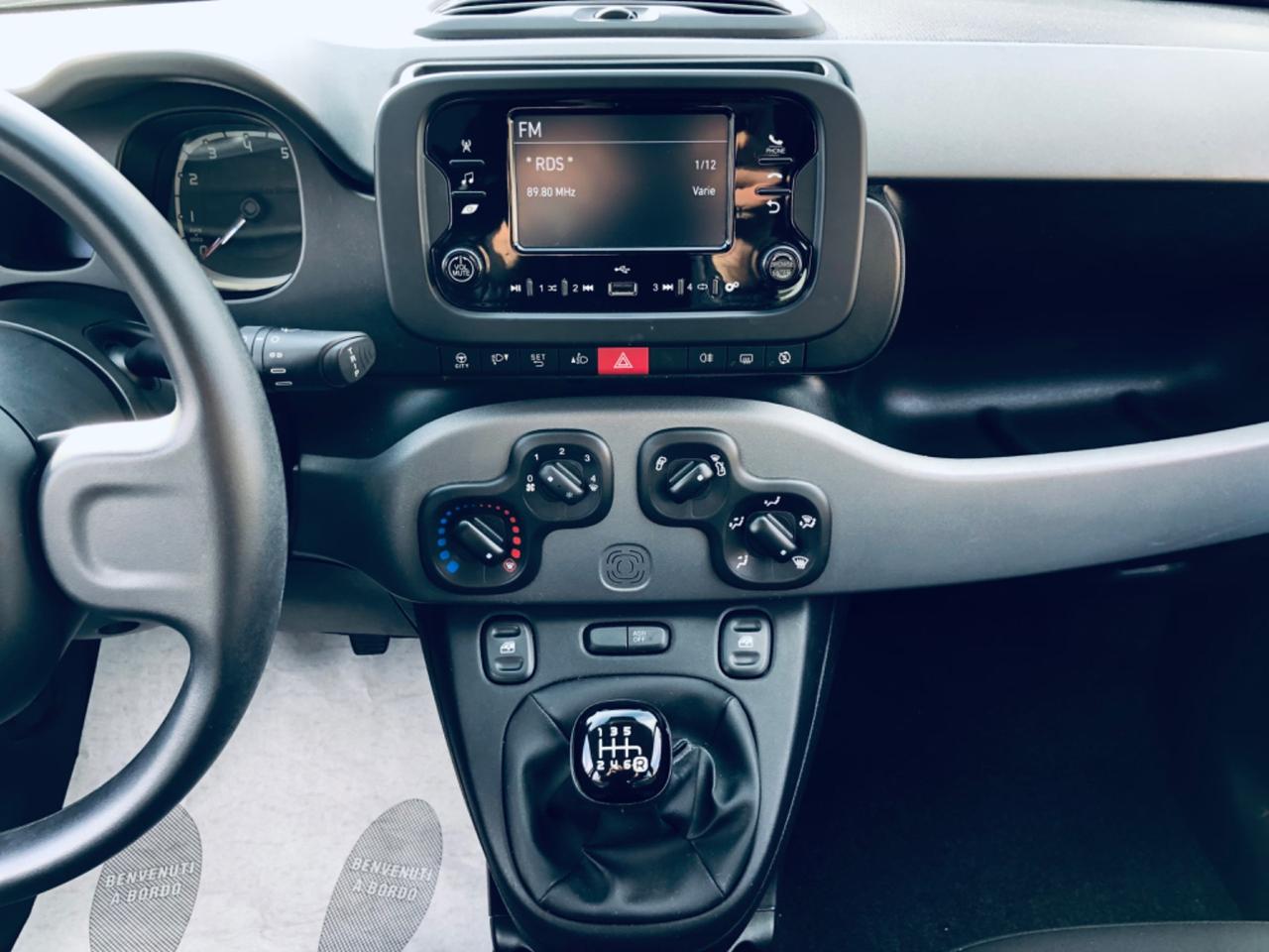 Fiat Panda 1.0 S&S Hybrid City Life NEOPATENTATI