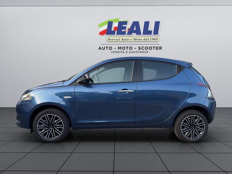Lancia Ypsilon Ypsilon 5p 1.0 hybrid 70cv 6m Silver Plus