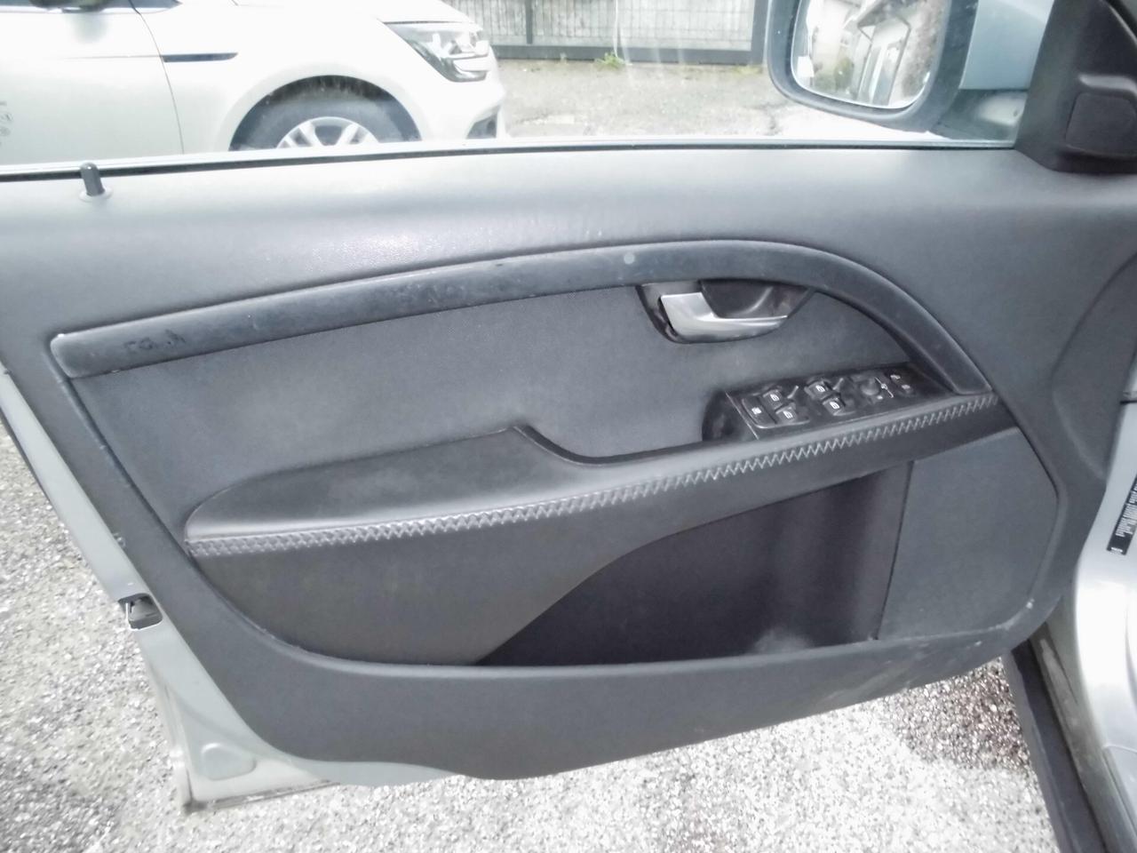 Volvo XC 70 XC70 D5 AWD Ocean Race