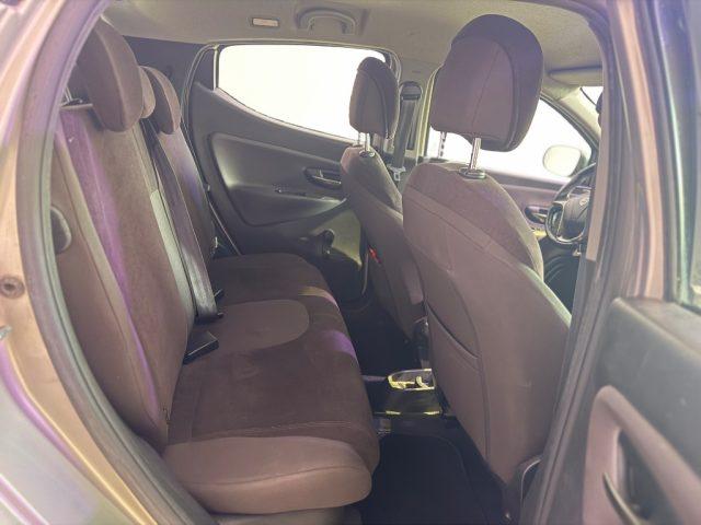 LANCIA Ypsilon 1.2 69 CV 5 porte GPL Ecochic Gold