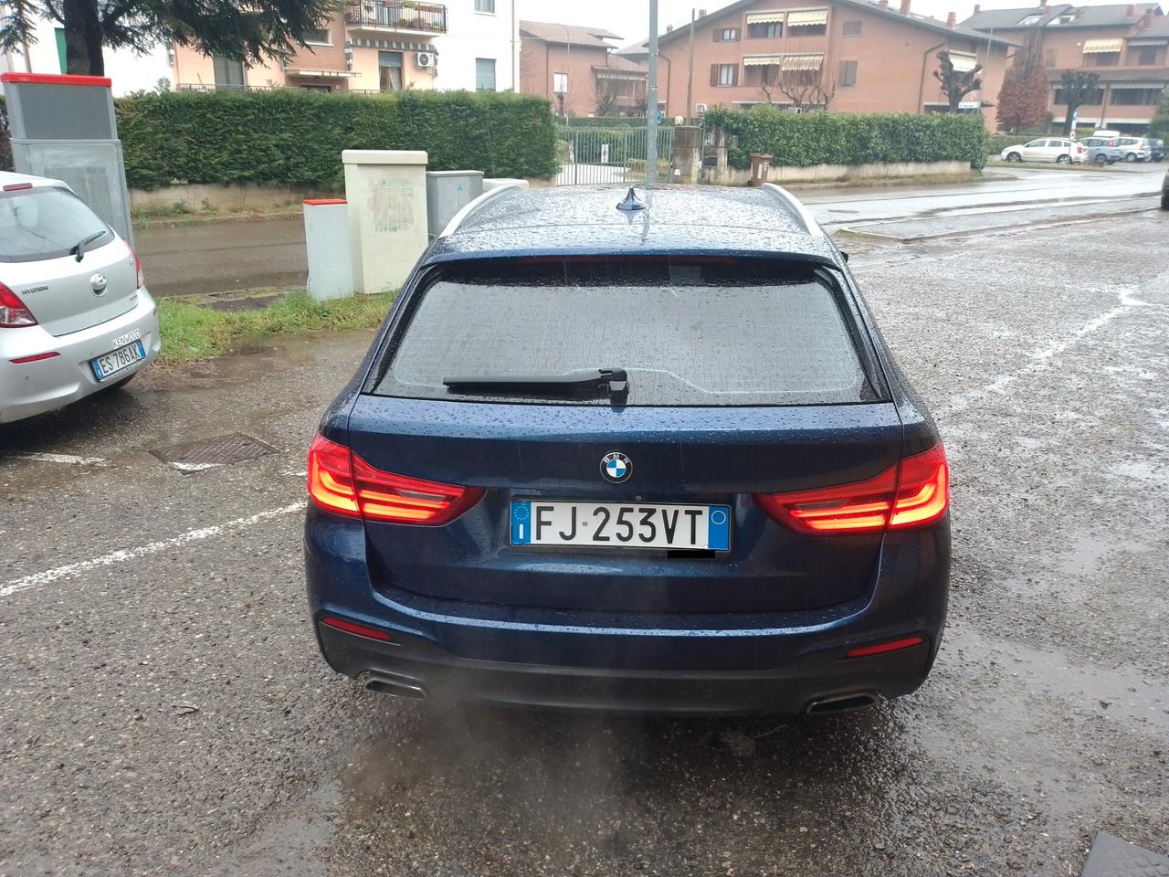 BMW 520d MSPORT STRAFULL DOPPIO TETTO PELLE BIANCA FINANZIABILE