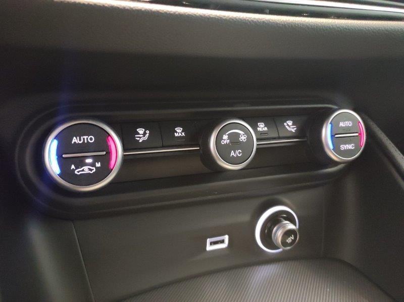 ALFA ROMEO Stelvio - Stelvio 2.2 Turbodiesel 210 CV AT8 Q4 Sprint