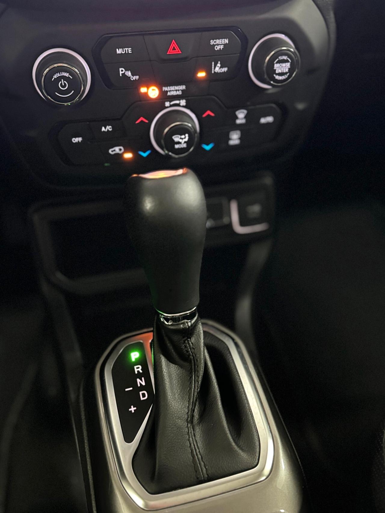 Jeep Renegade 1.6 Mjt DDCT 120 CV Limited