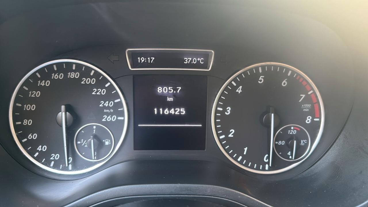 Mercedes-benz B 180 BlueEFFICIENCY Executive