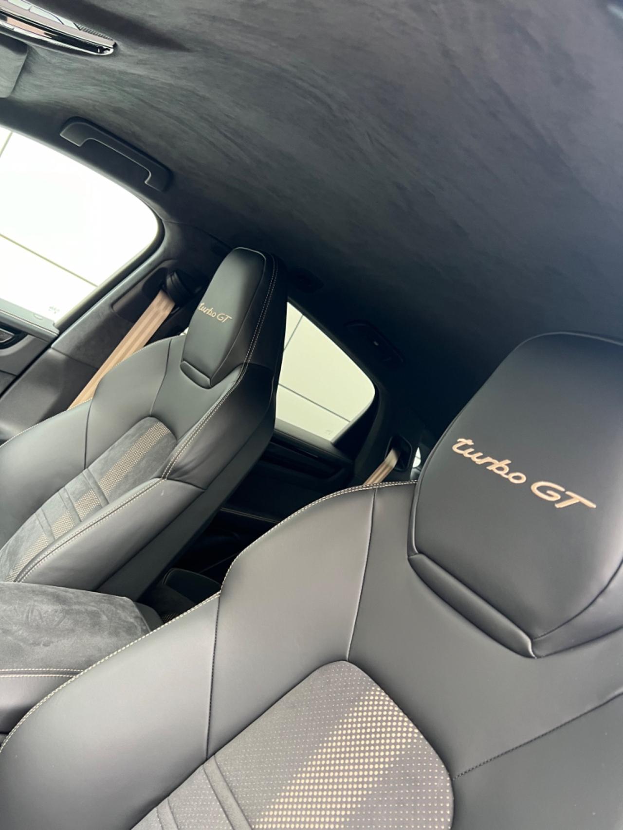 Porsche Cayenne Coupé 4.0 Turbo GT - possibilità noleggio no scoring