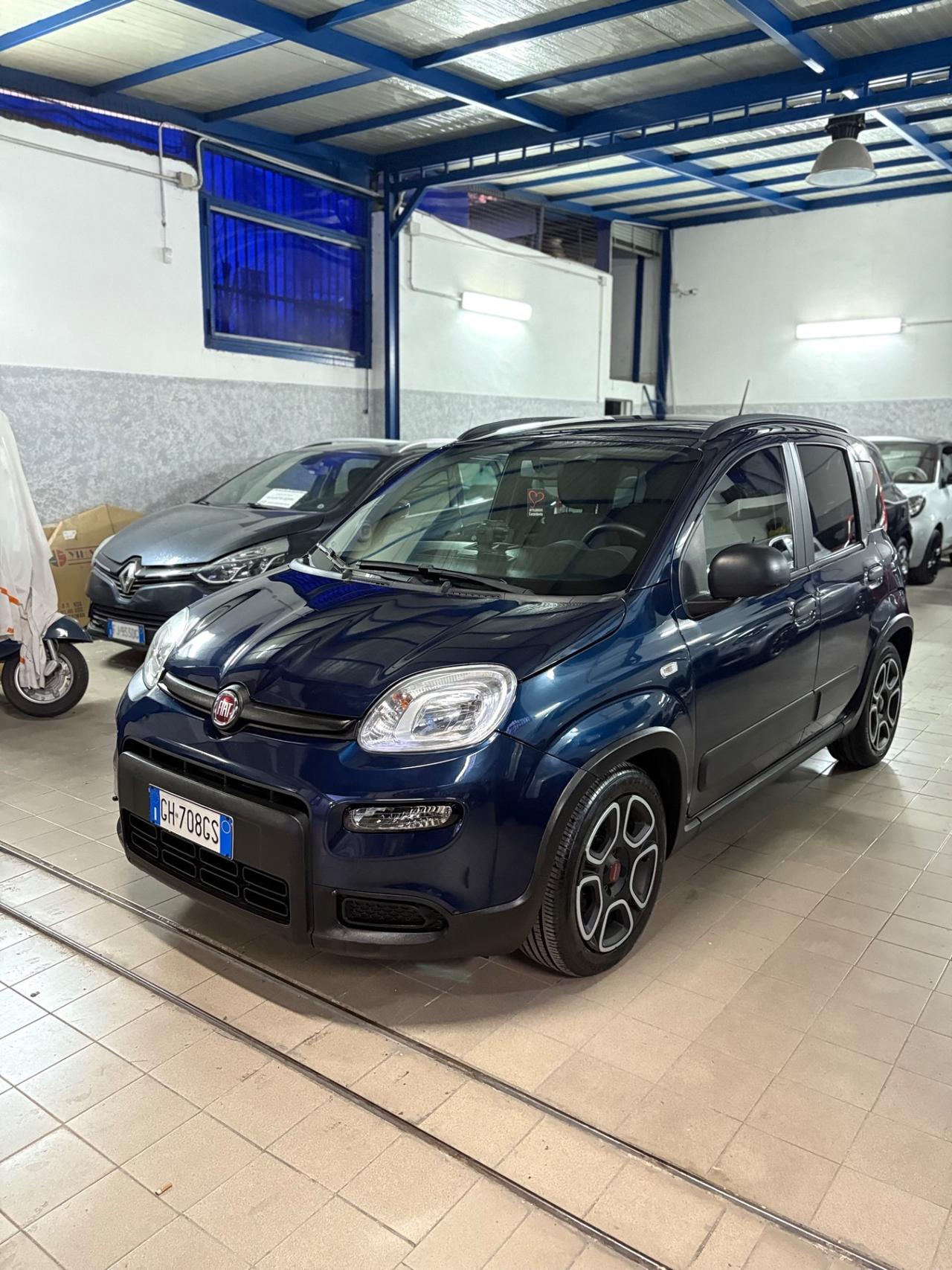 Fiat Panda 1.0 Benzina Hybrid 70cv City Cross