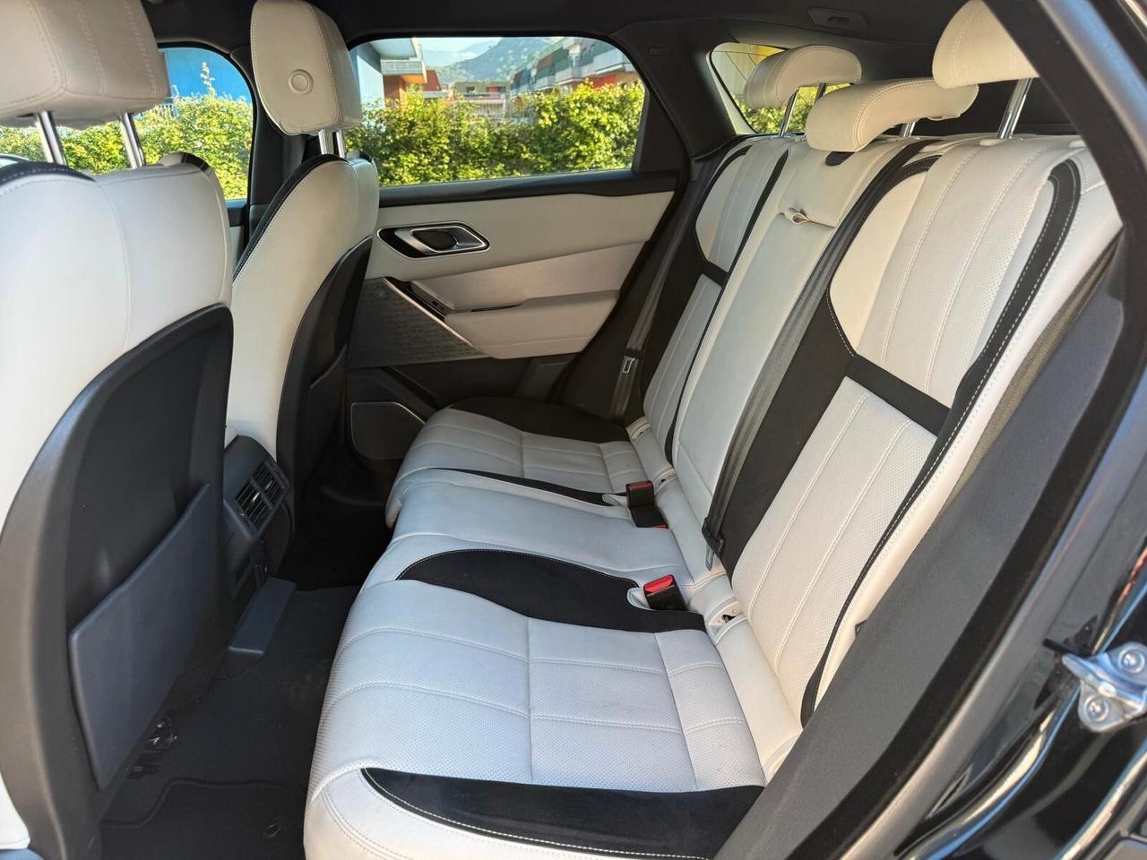 Land Rover Range Rover Velar 2.0D 180cv R-Dynamic SE