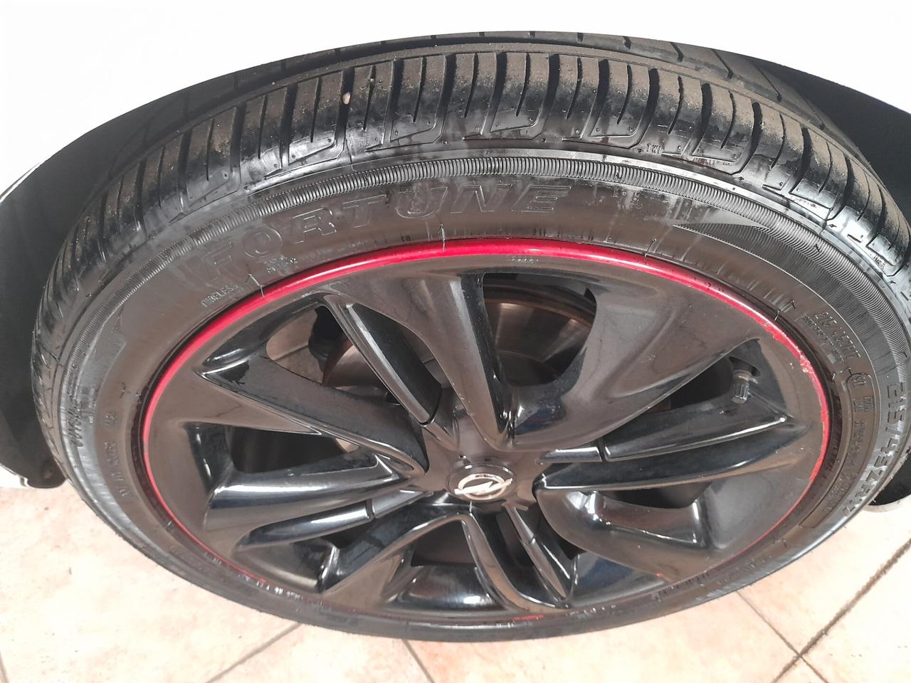 Opel Adam 1.4 87 CV GPL Tech Glam