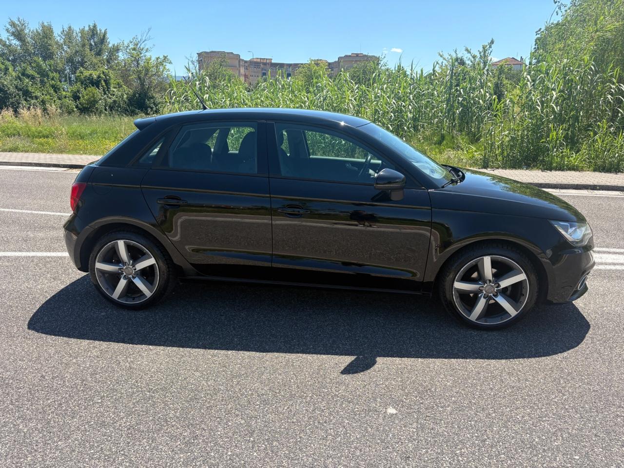 Audi A1 SPB 1.6 TDI 90CV *BIXENO*AUTOMATICA*2013