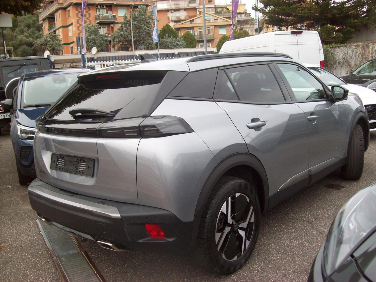 Peugeot 2008 PureTech 130 S&S EAT8 Allure
