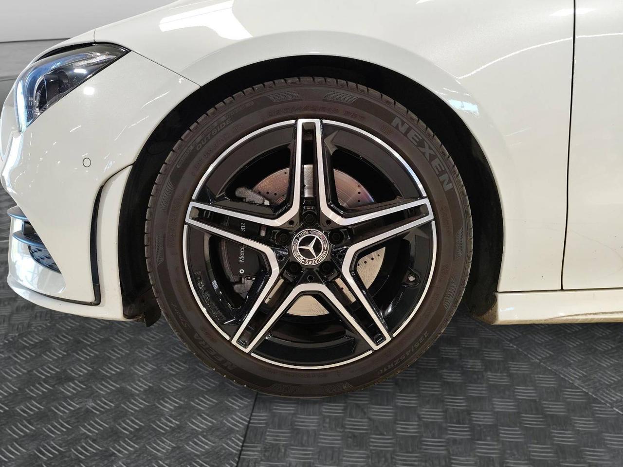 Mercedes CLA 200 Shooting Brake Premium