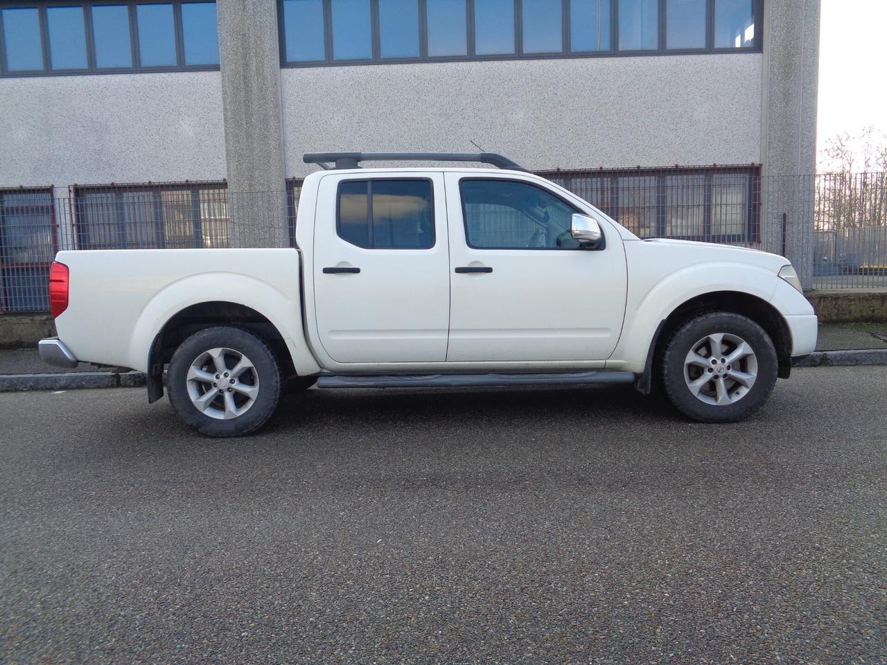 Nissan Navara 2.5 dCi 4 porte Double Cab LE