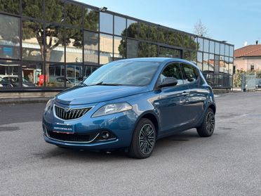 Lancia Ypsilon 1.0 FireFly 5 porte S&S Hybrid Gold Plus OK NEOPATENTATI -UNICO PROPRIETARIO