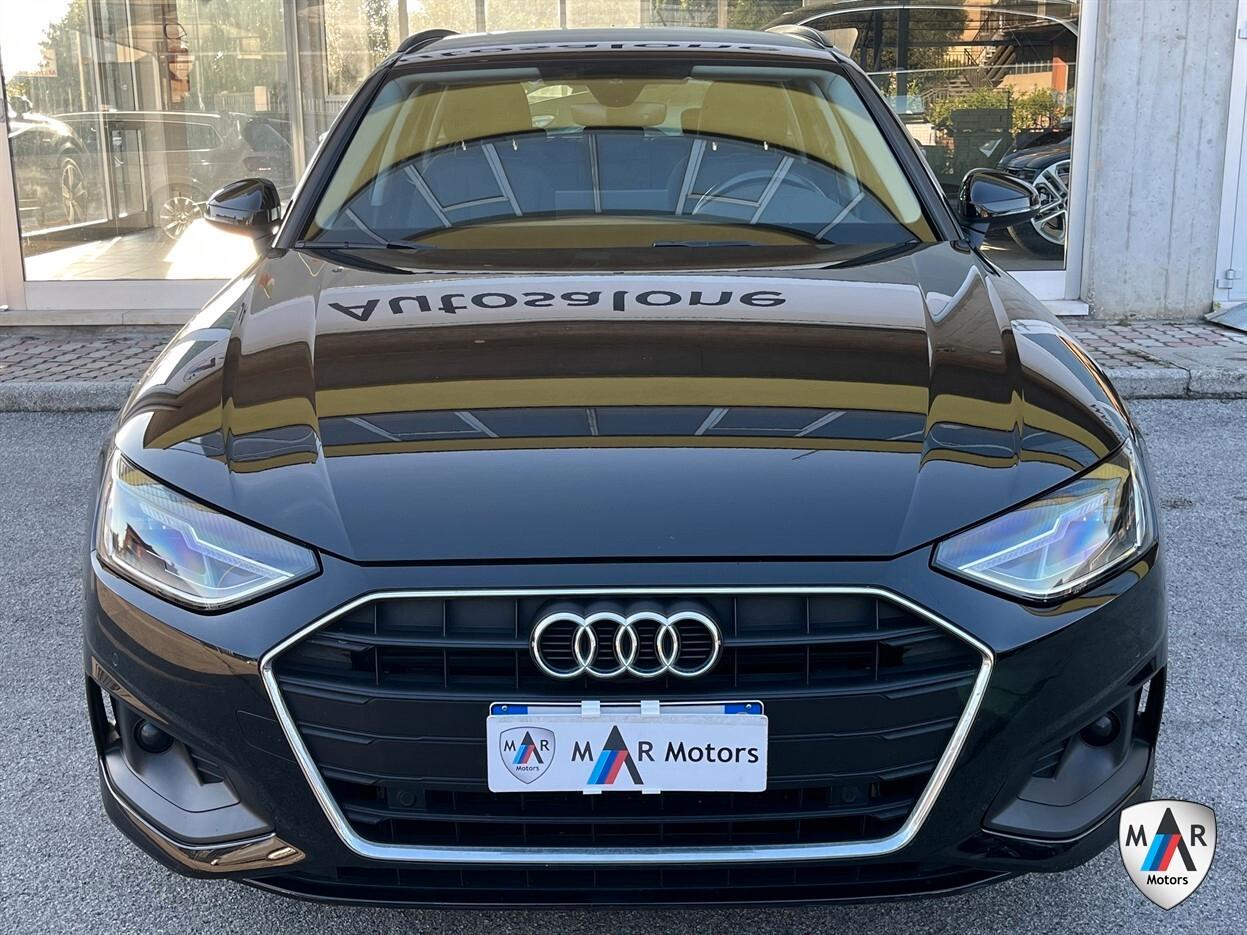 Audi A4 30 TDI/136 CV S tronic Business Advanced