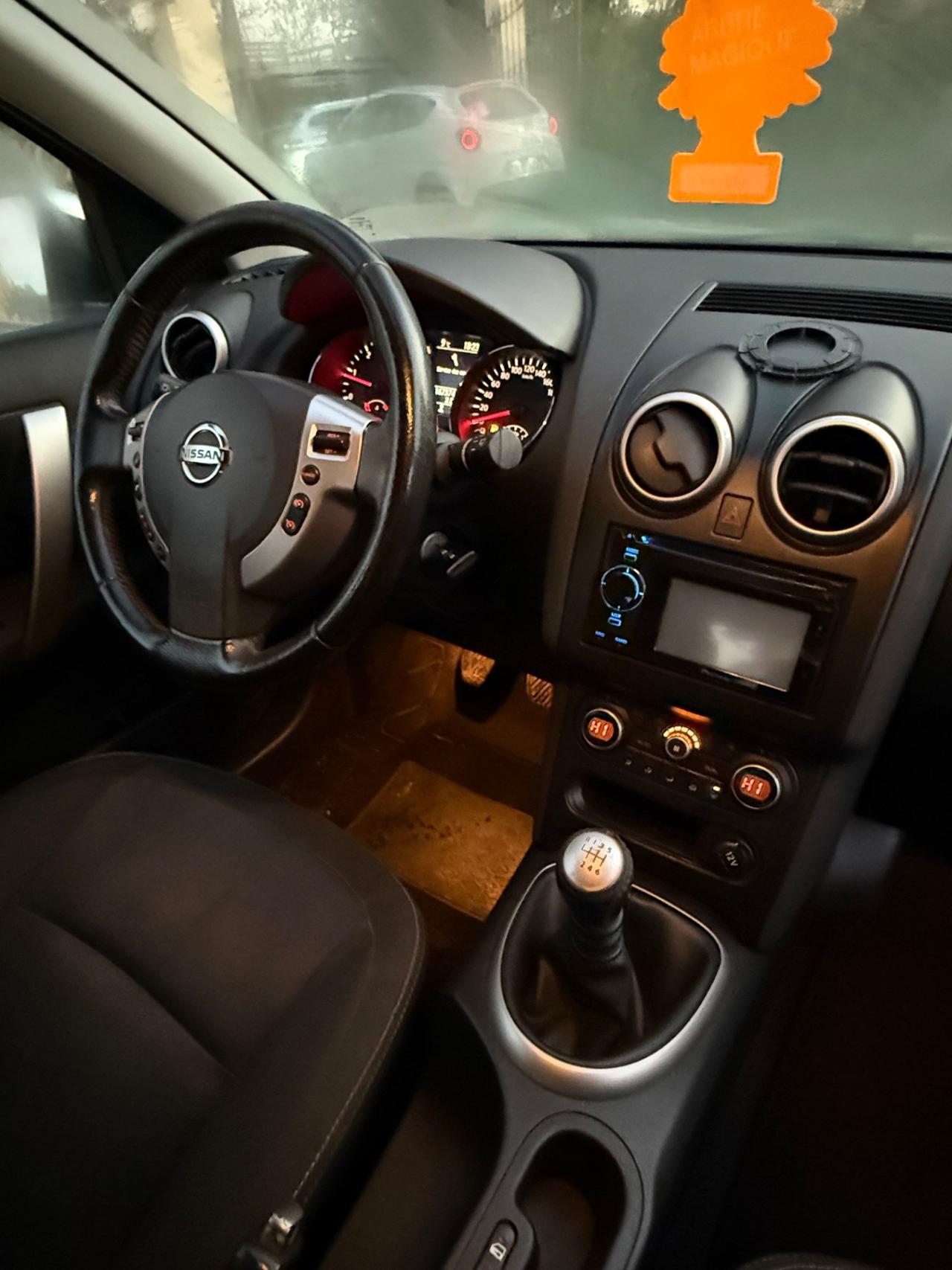 Nissan Qashqai 1.5 dCi DPF Tekna