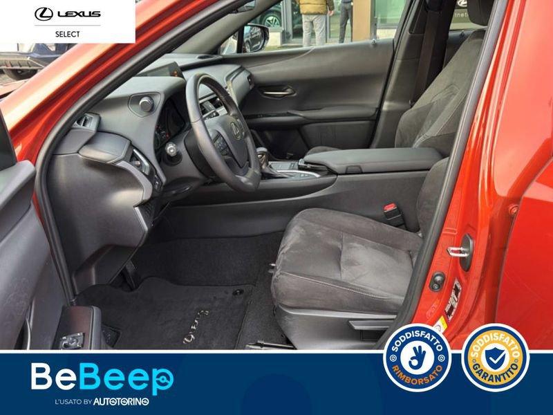 Lexus UX 250H 2.0 EXECUTIVE 2WD CVT